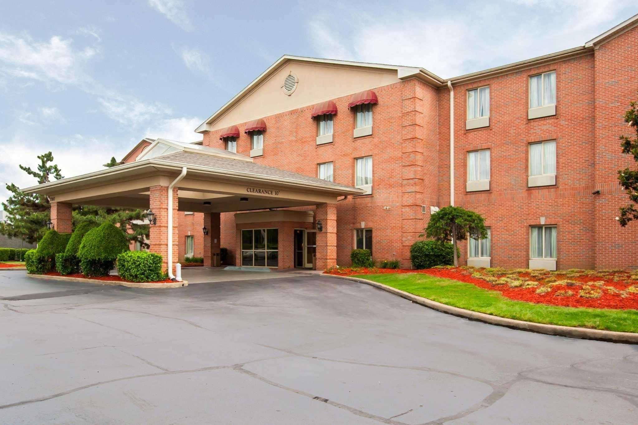 Quality Inn & Suites Germantown North Exterior foto